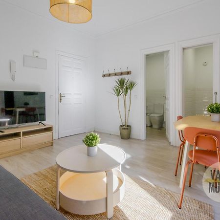 Elegant Apt Para 4Pax En Las Letras-Cortes Madrid Buitenkant foto