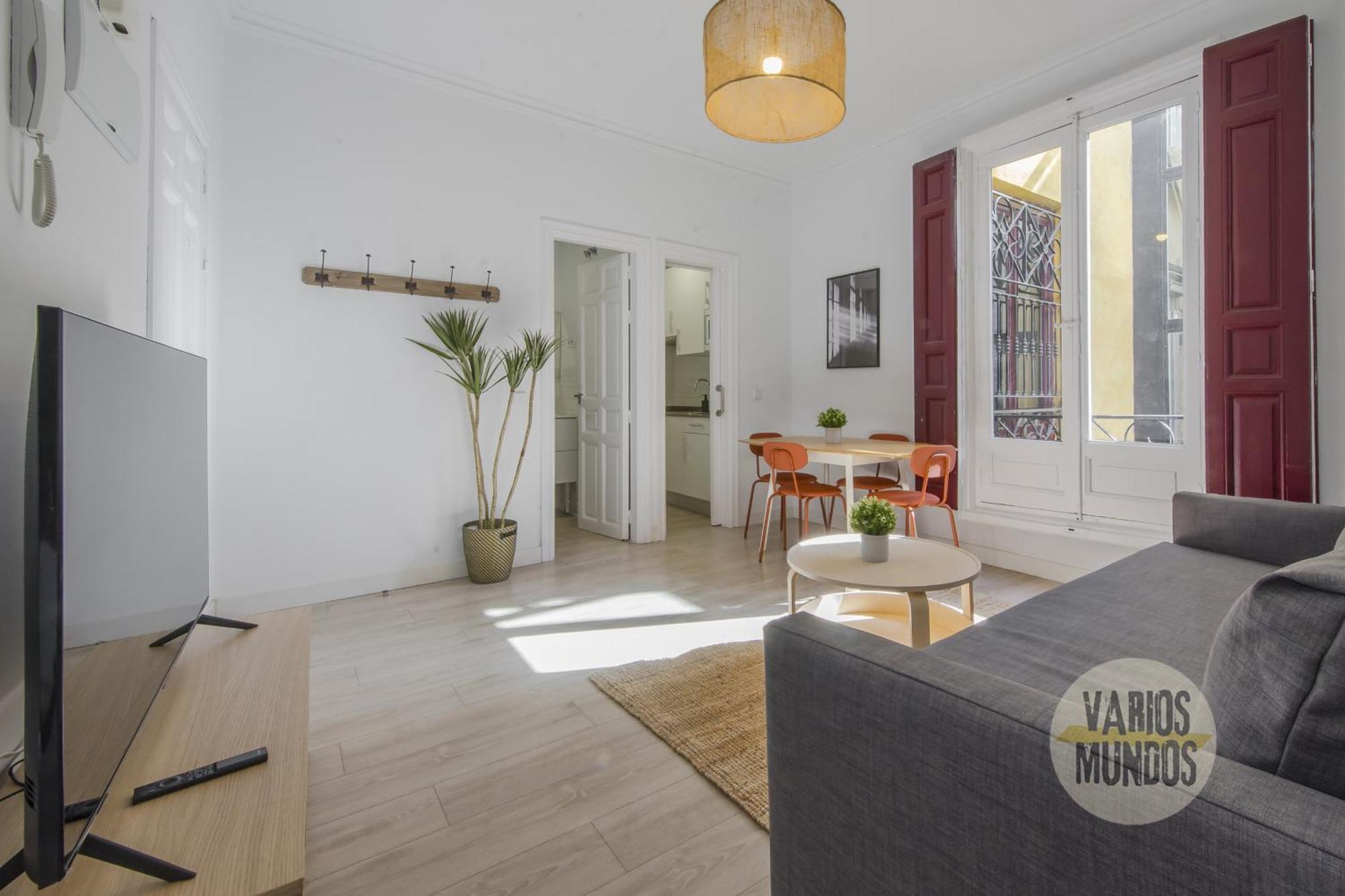 Elegant Apt Para 4Pax En Las Letras-Cortes Madrid Buitenkant foto