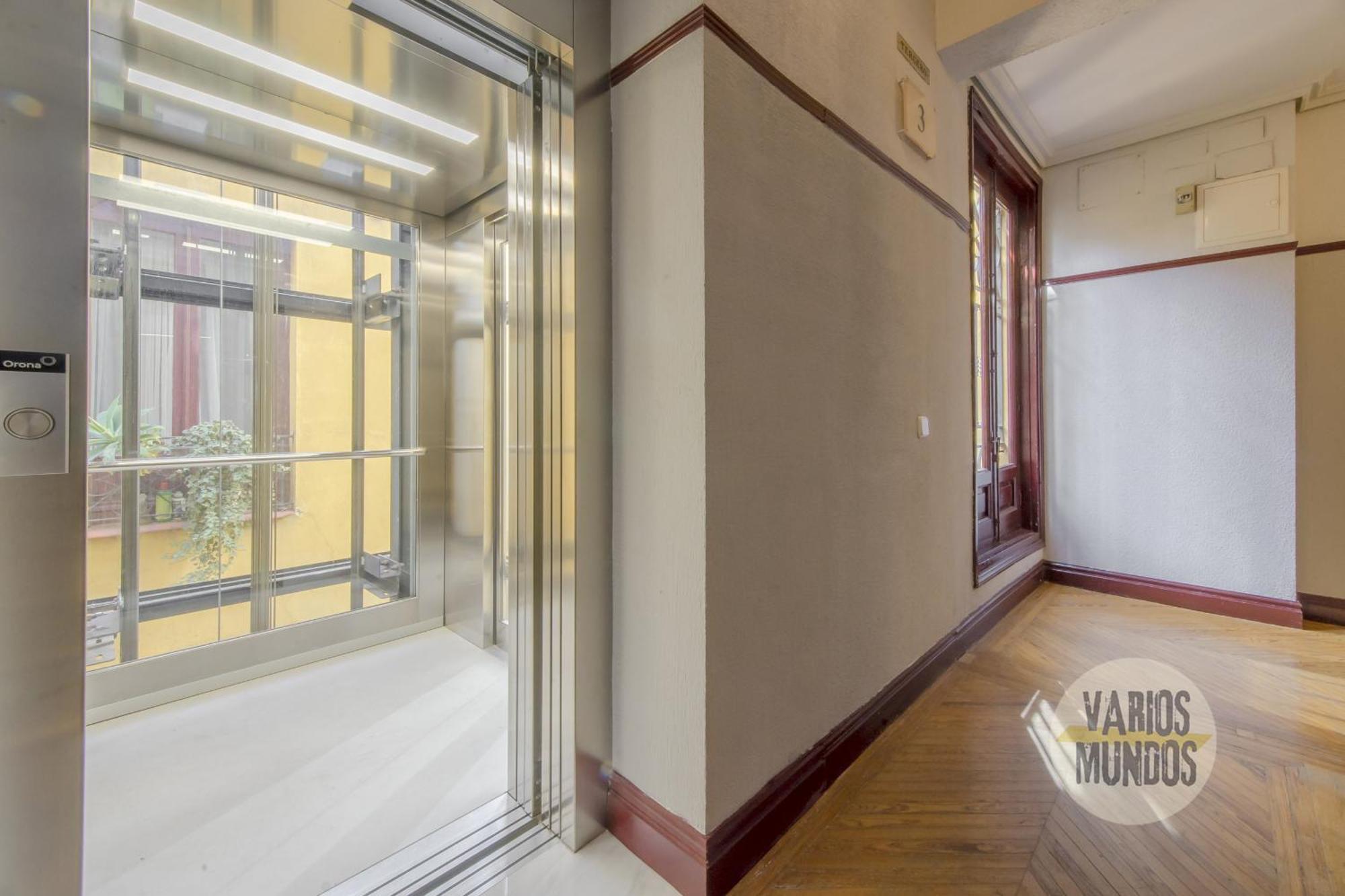 Elegant Apt Para 4Pax En Las Letras-Cortes Madrid Buitenkant foto