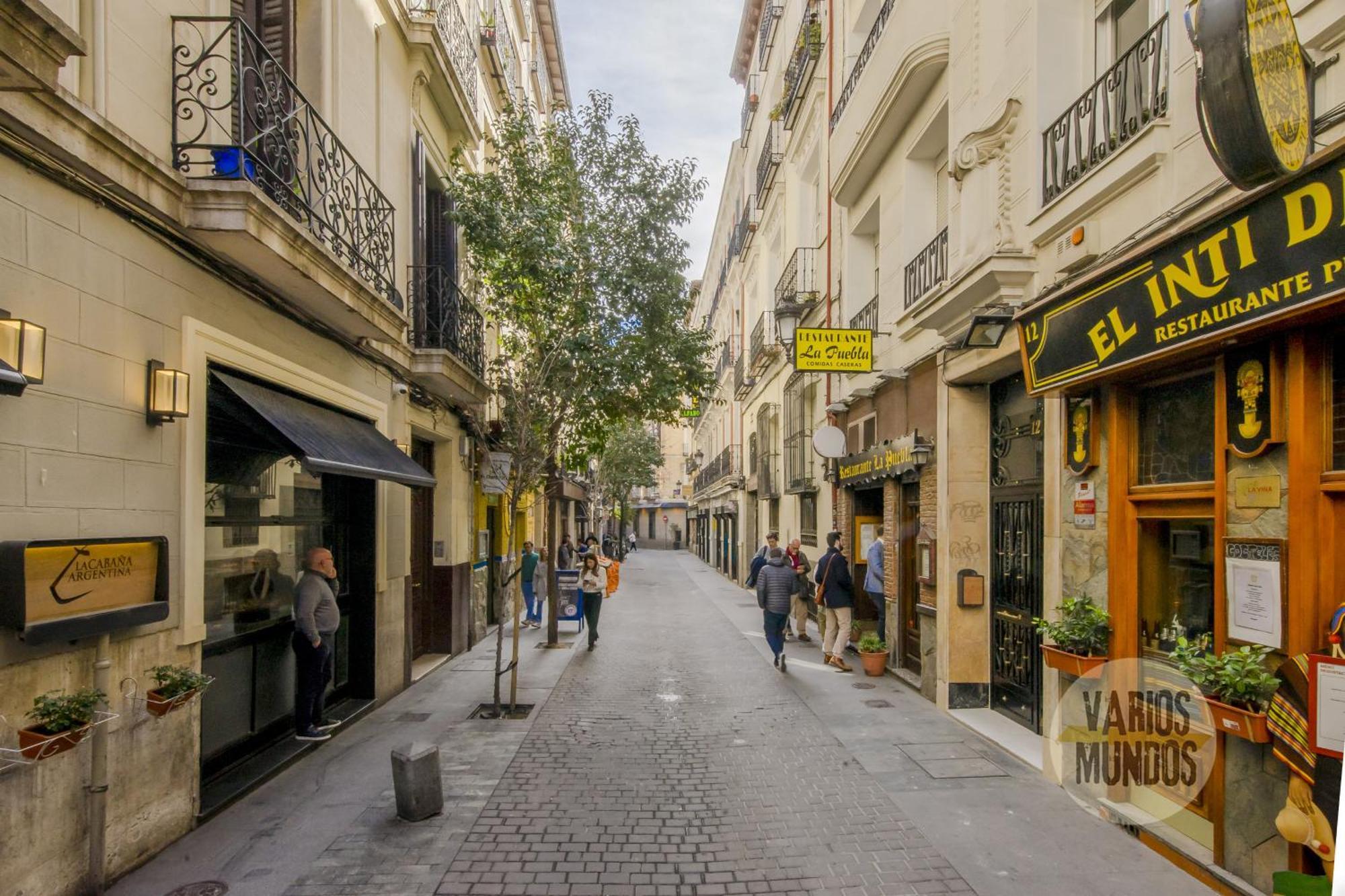 Elegant Apt Para 4Pax En Las Letras-Cortes Madrid Buitenkant foto